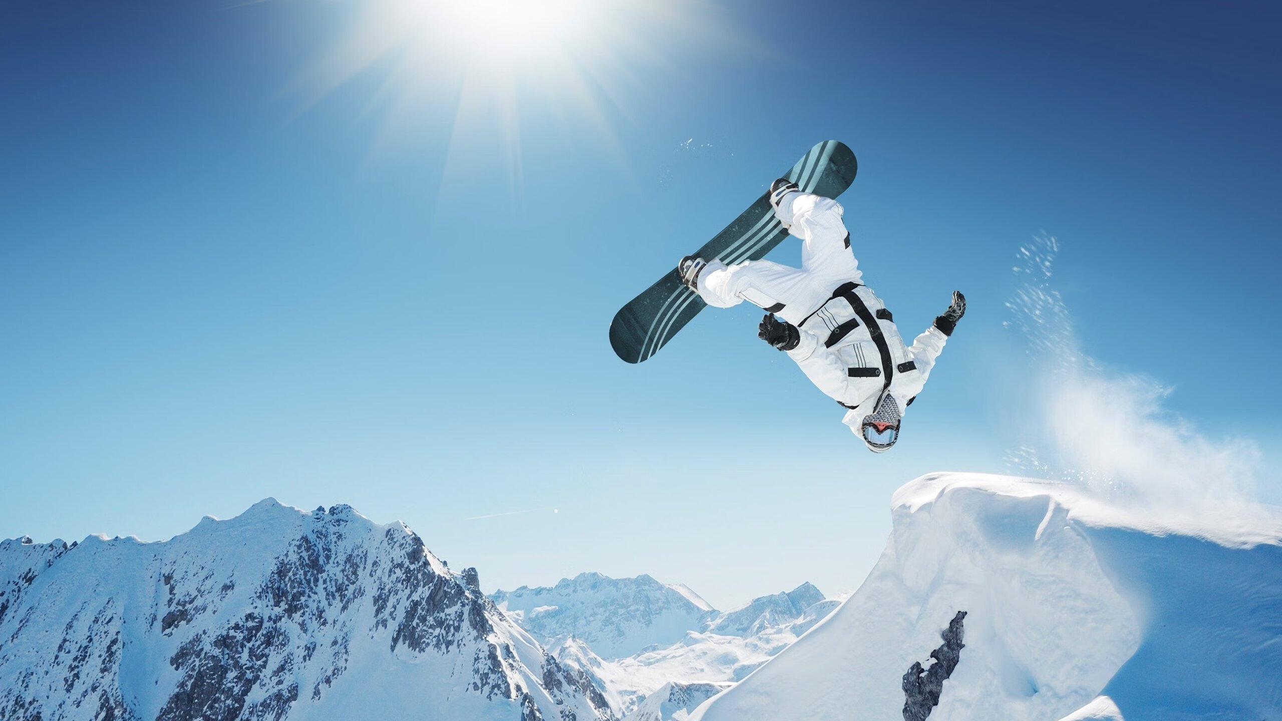 勇士118-107太阳,库里28分领军,穆迪高效发挥,布克空砍38分,勇士128-100